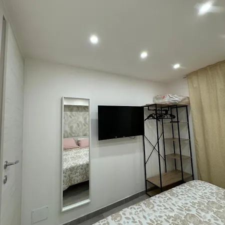 Apartment Dante *