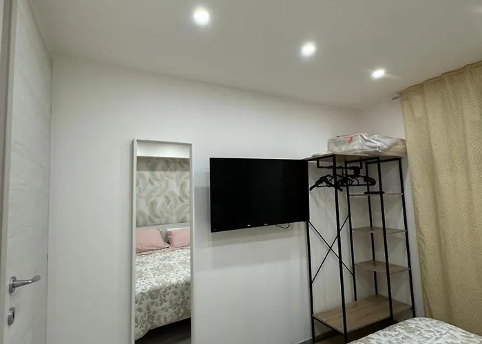 Apartment Dante *